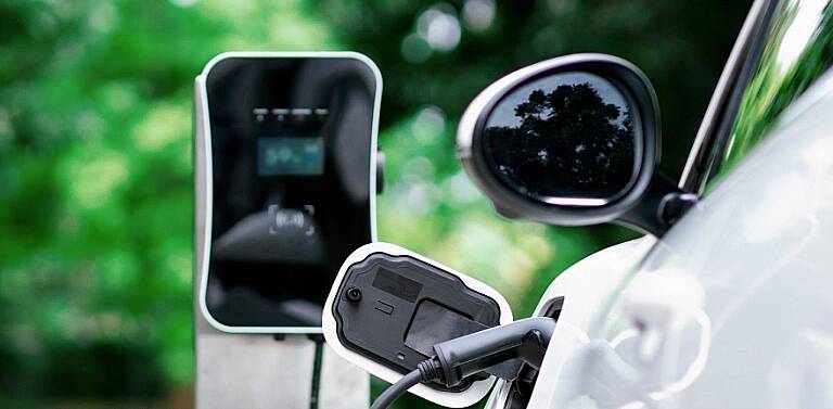 Ładowanie samochodu elektrycznego